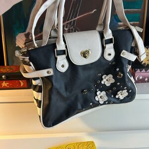 Betsey Johnson Black And White Striped Floral Flowers Shoulder Bag Purse